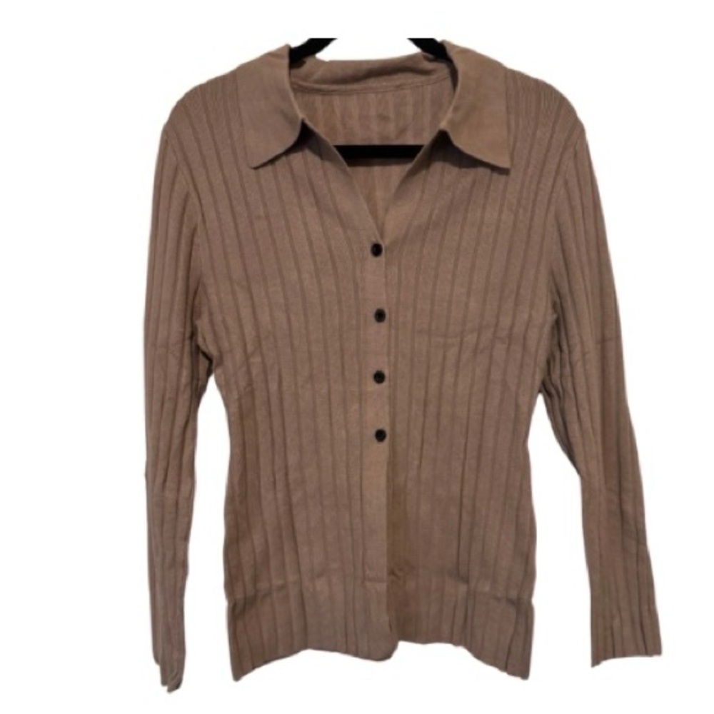 BUTTON DOWN CARDIGAN - Picture 3 of 4